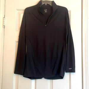 Champion jacket. Duo dry. Size M. Zips at neck half way